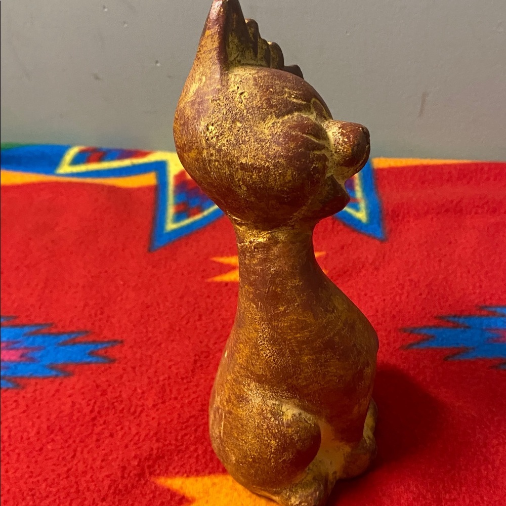 Vintage Terracotta / Clay Folk Art Cat Figurine - Picture 8 of 8